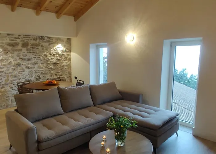 Stone Aroma Vokamvilias